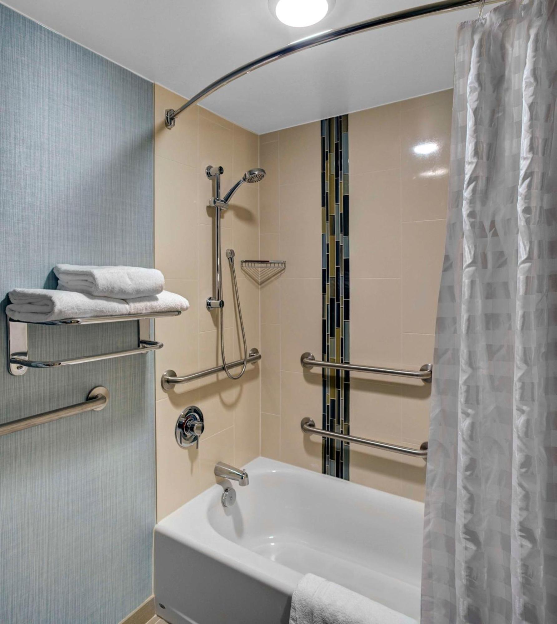 Hyatt Place Detroit/Livonia Exteriér fotografie